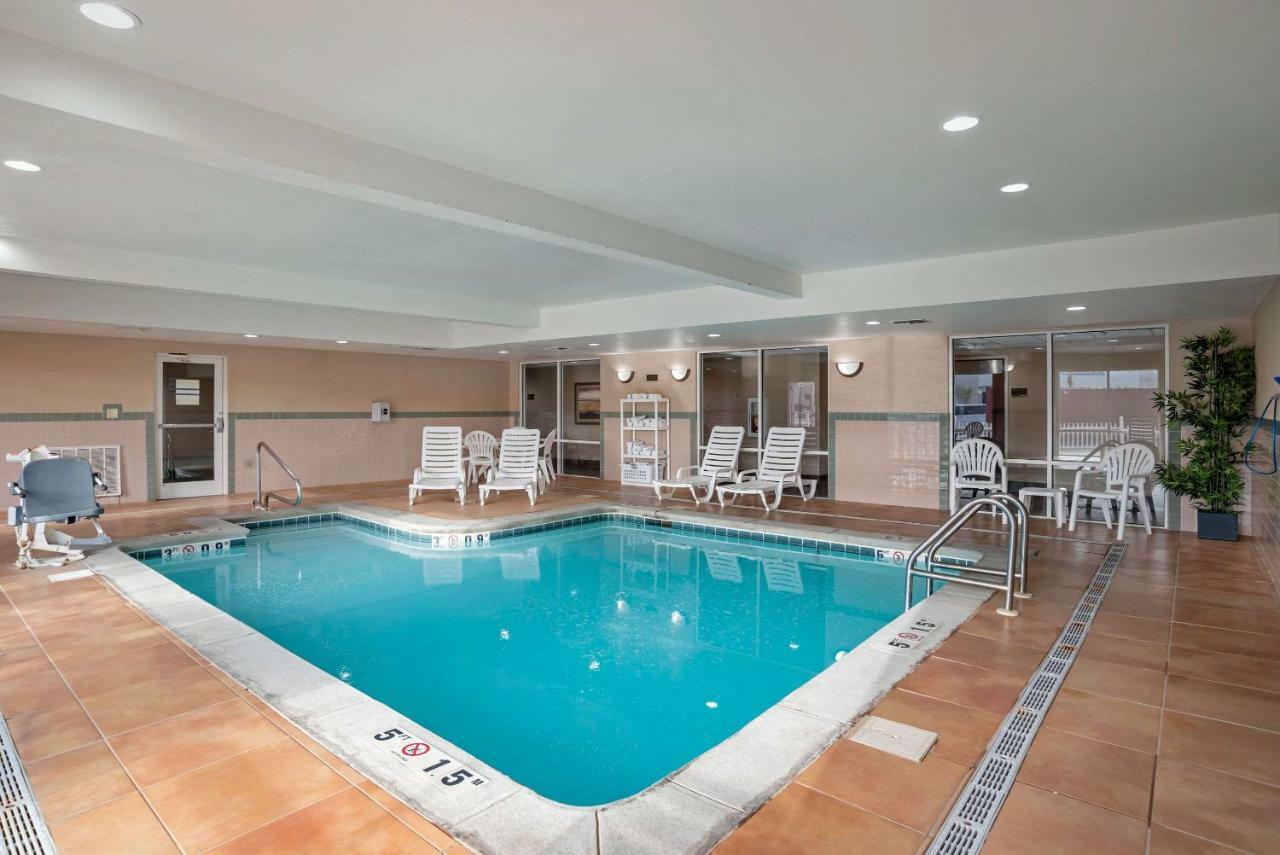 Comfort Suites Foley - North Gulf Shores Екстериор снимка